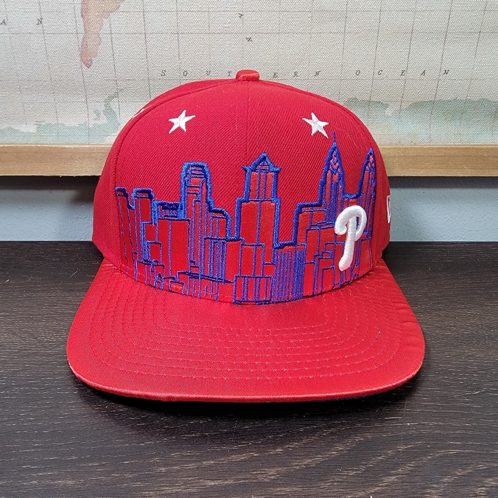 BRAND *NEW* New Era Philadelphia Phillies City Skyline Satin Brim Snapback